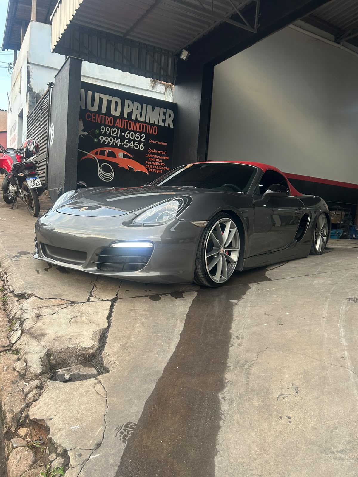 Fachada da Auto Primer Centro Automotivo, na Rua Paracatu